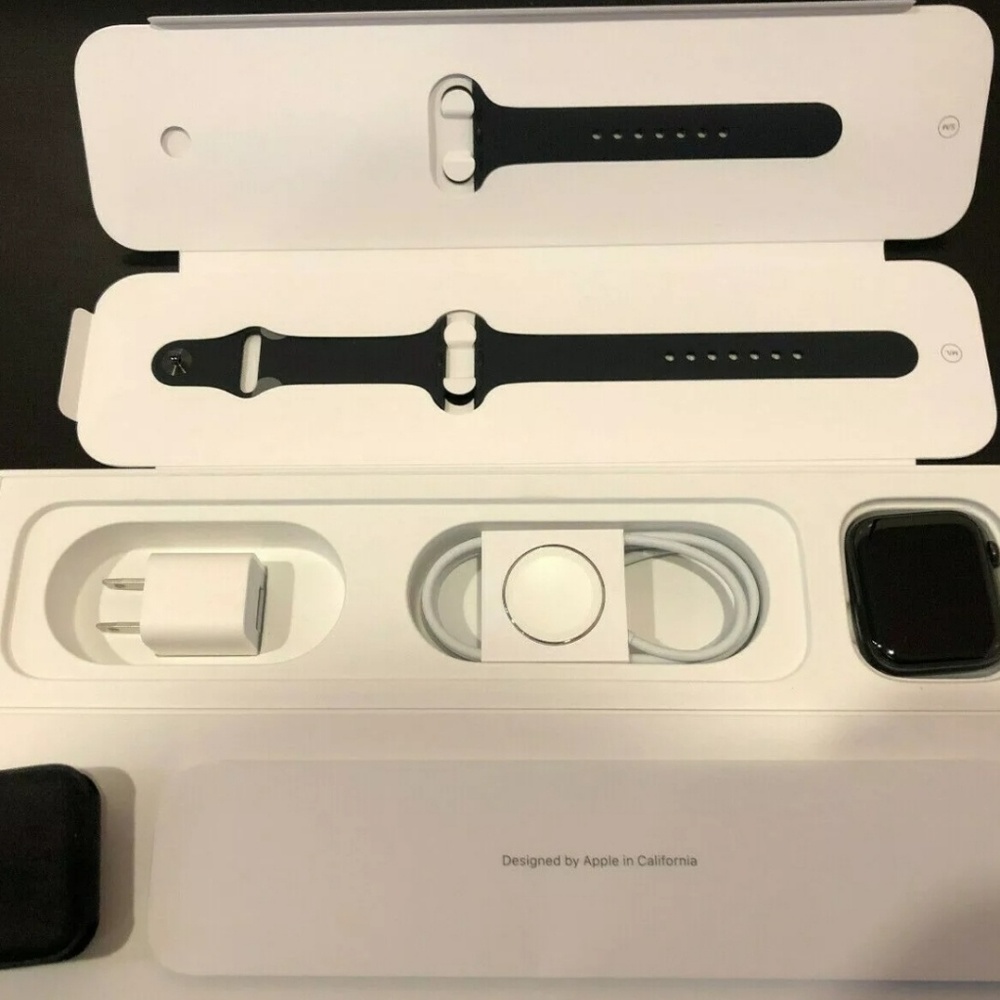 Apple Watch Series 4 44mm Cellular Sale